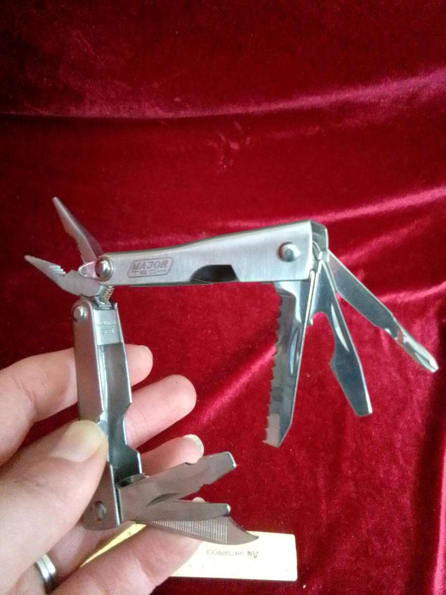 Stunning Major Tech Stainless Steel Multi Function Tool Set -  In Good Condition