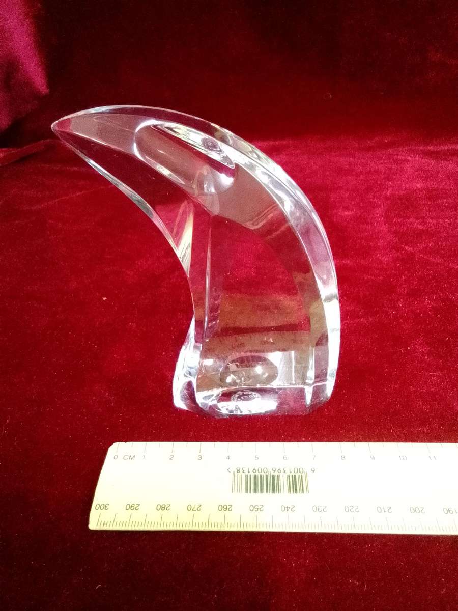 Beautiful Cristal Saint Louis France Eagle Head Art Statue - Good Condition