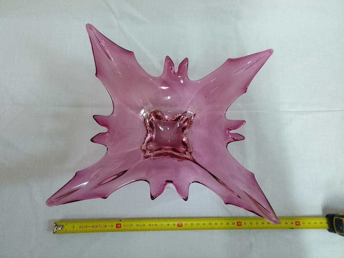 Beautiful Vintage Red And Amber Murano Contemporary Glass Decorative Centerpiece Bowl-Good Condition