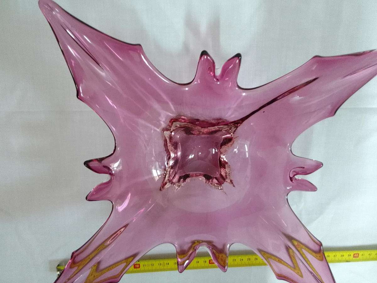 Beautiful Vintage Red And Amber Murano Contemporary Glass Decorative Centerpiece Bowl-Good Condition
