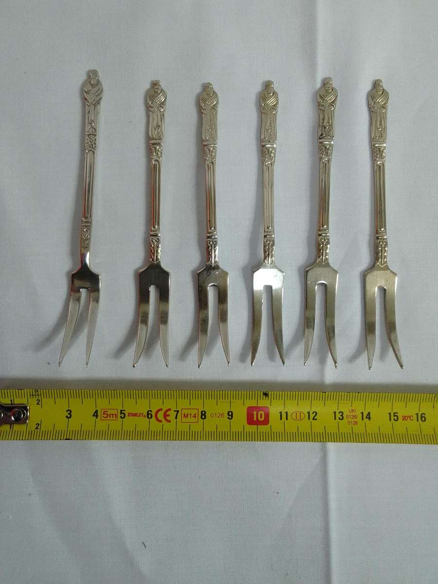 Vintage Collection Of Six Silver Plated EPNS Apostle Pickle Forks - Good Condition