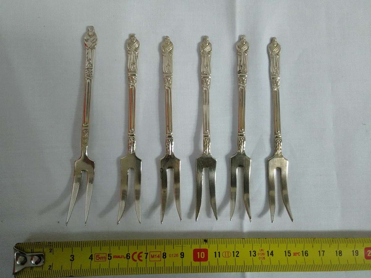 Vintage Collection Of Six Silver Plated EPNS Apostle Pickle Forks - Good Condition
