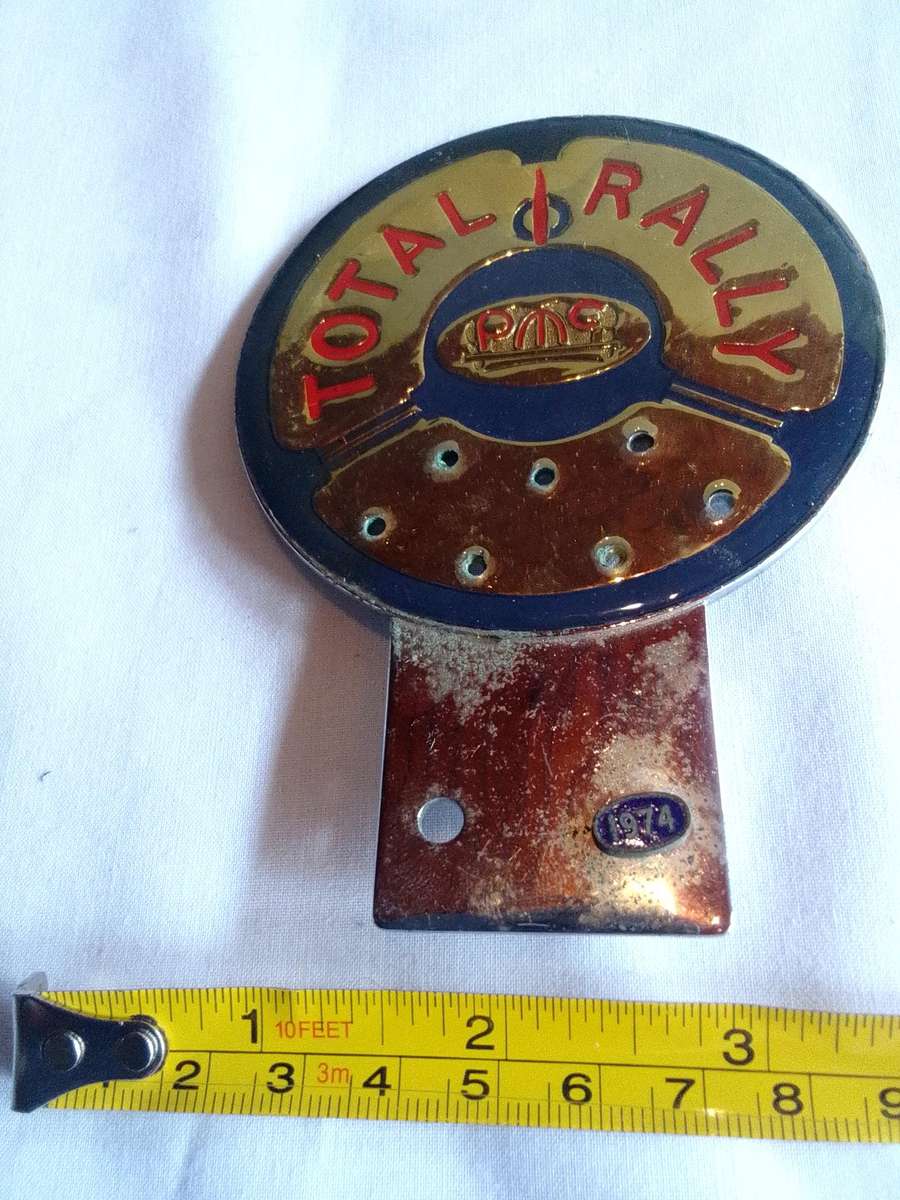 Vintage PMC -Total Rally 1974 Badge  - Good Condition