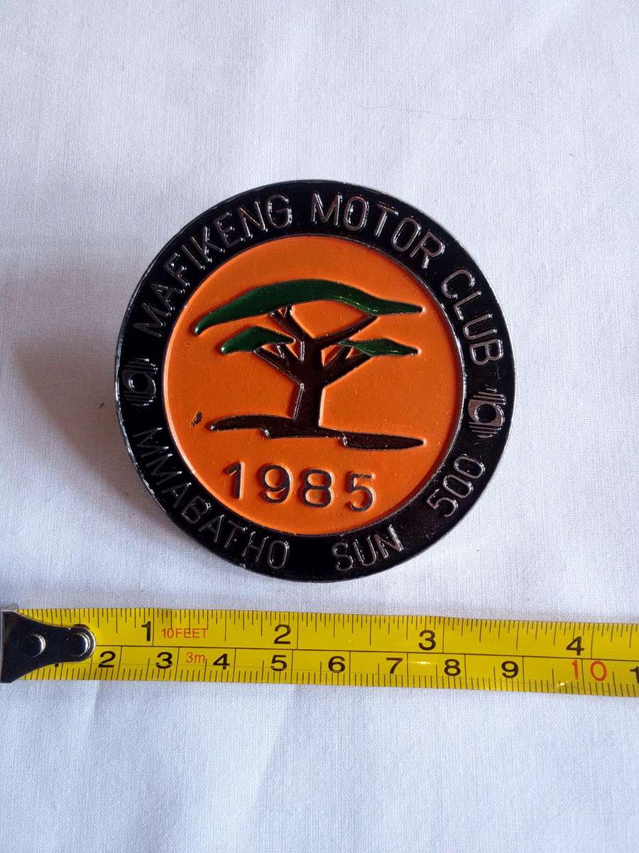 Stunning Orange And Black Vintage Mafikeng Motor Club 1985 Badge- Mmabatho Sun 500 - Good Condition