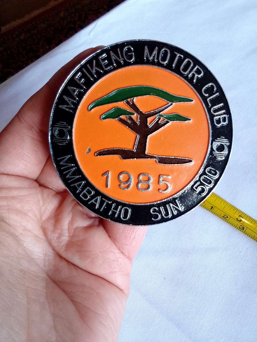 Stunning Orange And Black Vintage Mafikeng Motor Club 1985 Badge- Mmabatho Sun 500 - Good Condition