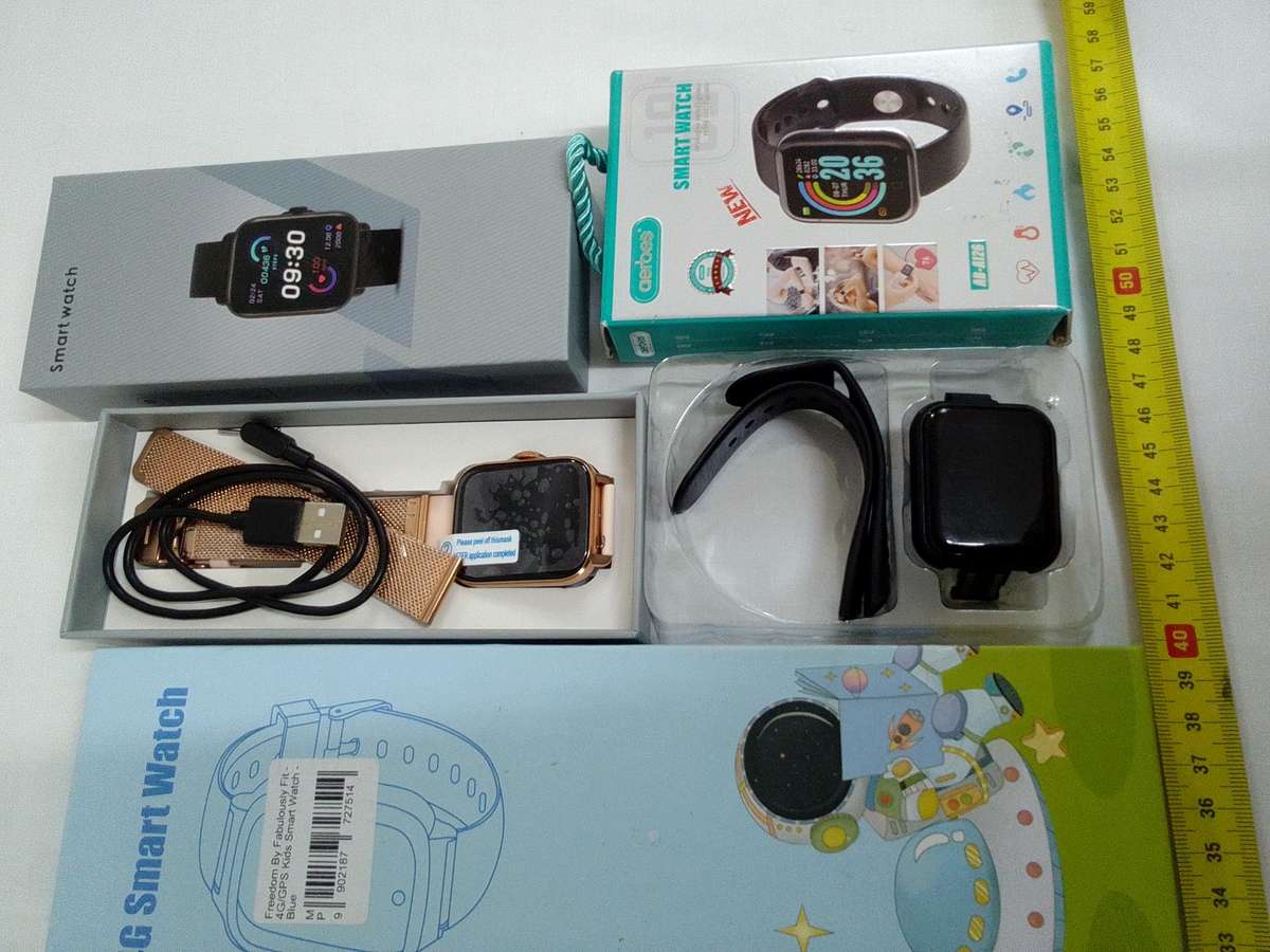 Lot Of Five Smart And Other Watches - Not Tested - See Description