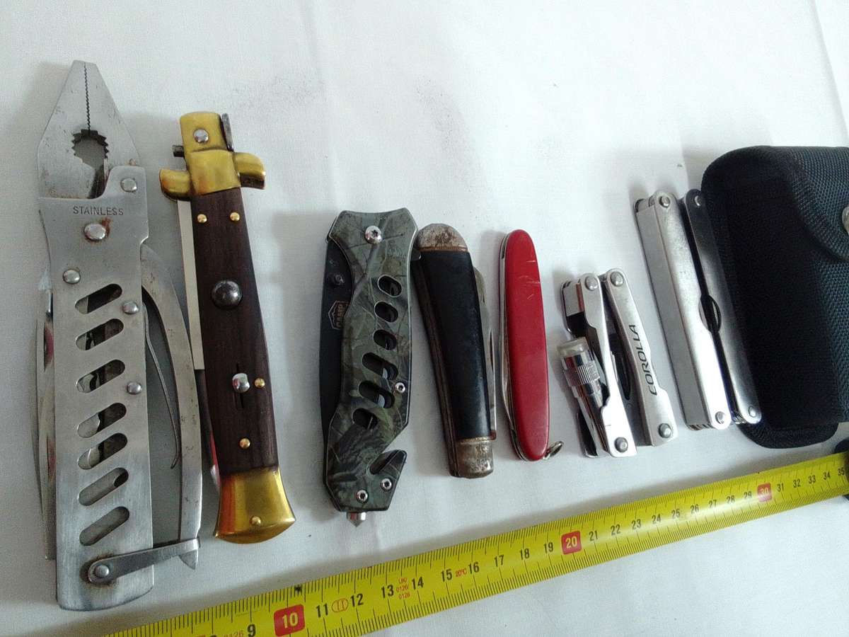 Stunning Collection Of Seven Pocket And Multi Function Folding Knifes - See Description