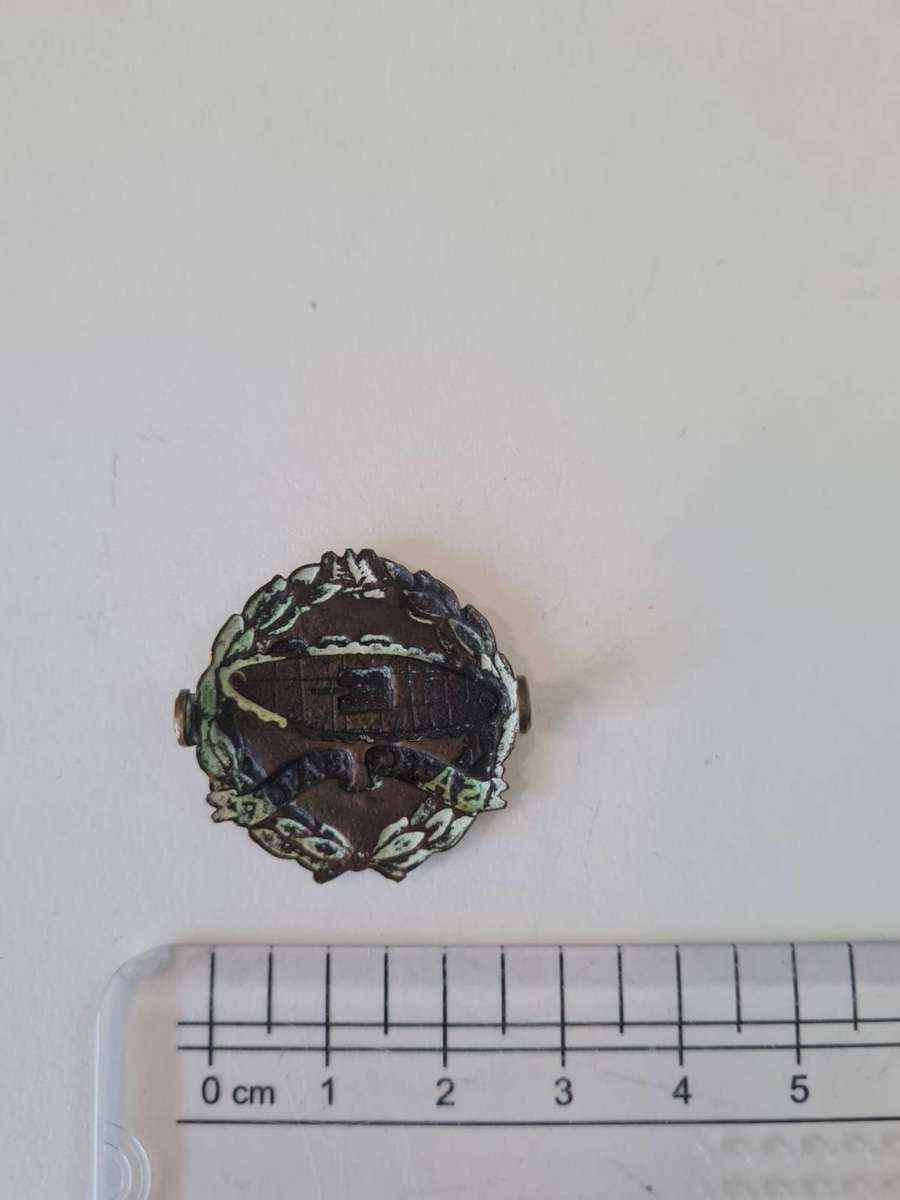 South African Tank Corps (SATC/SATK) Cap or Beret Badge  WWII Era  Excellent Condition
