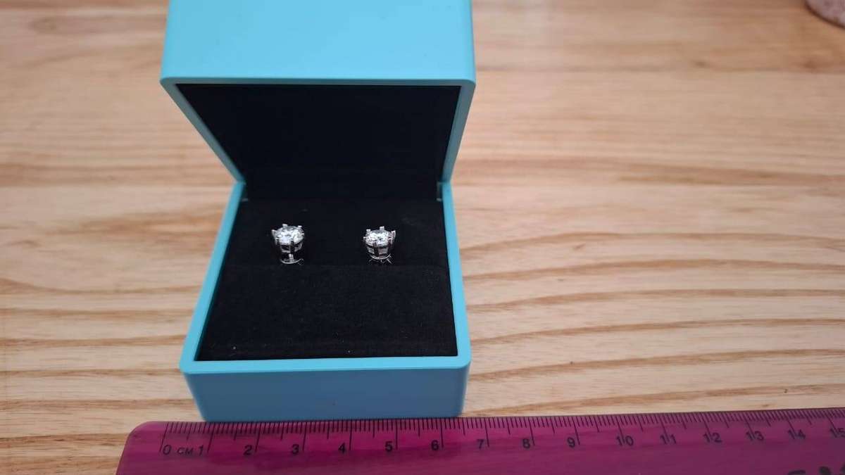 Stunning Set of Silver with Moissanite Stones Ear Studs with Gra Mossanite Report marked S925
