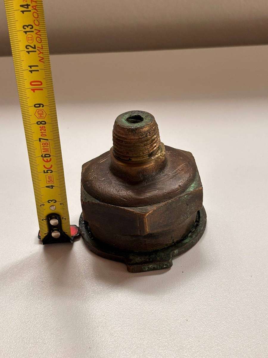SAR Brass Oil Pot Marked SAS (Suid-Afrikaanse Spoorweë)
