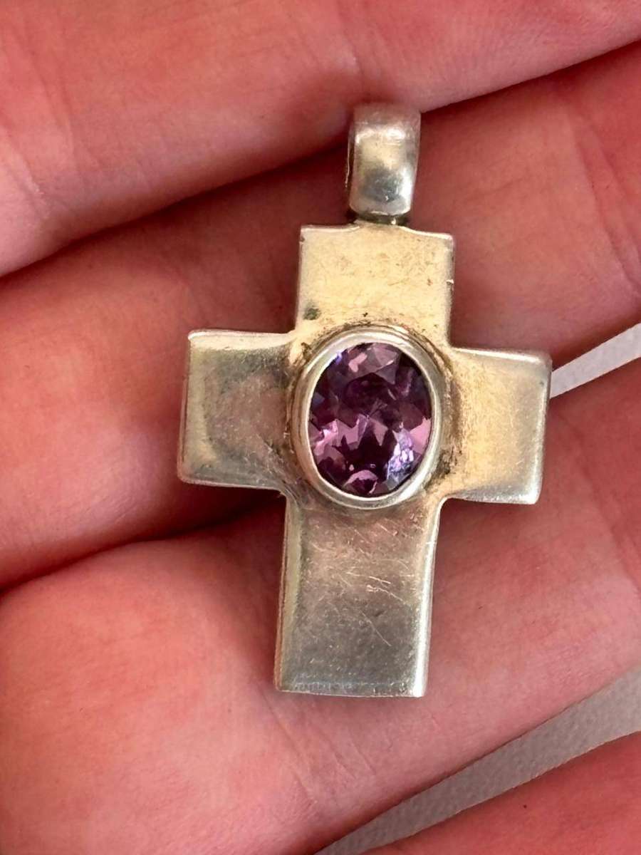 Stunning 925 Sterling Silver Cross Necklace Pendant (4.9g)