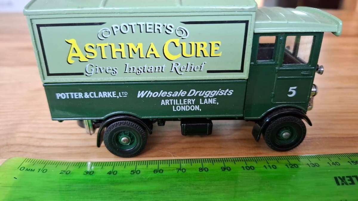 Corgi AEC 508 Forward Control 5 Ton Cabover Diecast 1:50 Scale "Potters Asthma Cure" Boxed -See Des