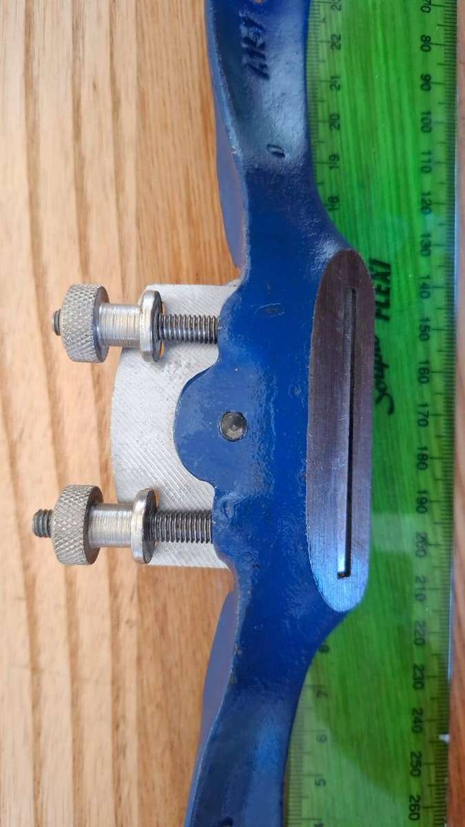 Vintage Record No A151 Spokeshave in Excellent Condition