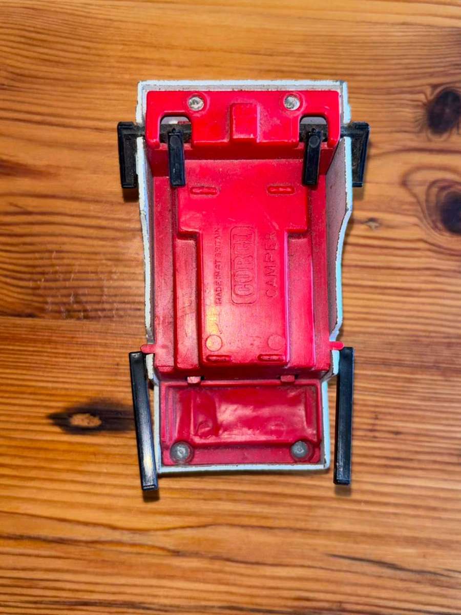 Vintage Corgi 415 - Mazda Camper Gift Set Spare Part Diecast (Played Condition)