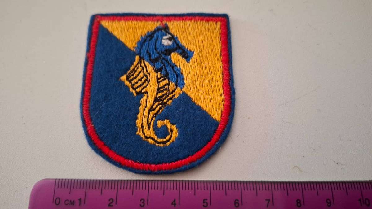 SADF Durban North Commando Light Infantry Cloth Soulder Flash in Good Conditon