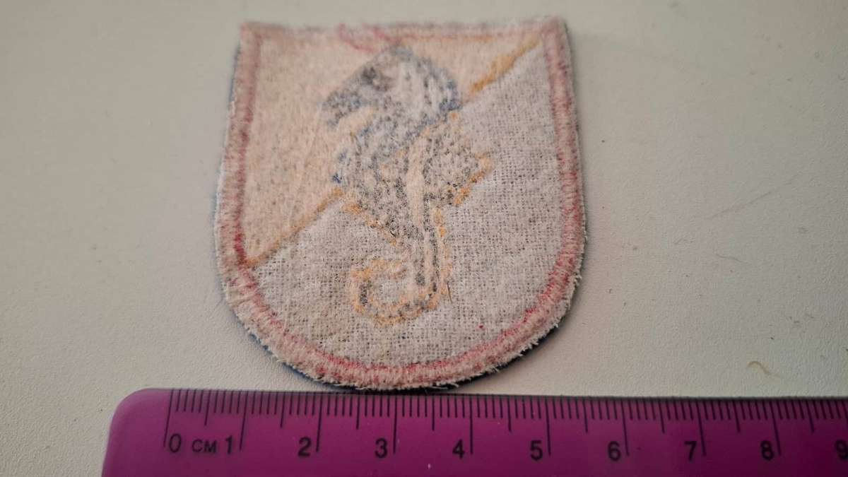 SADF Durban North Commando Light Infantry Cloth Soulder Flash in Good Conditon