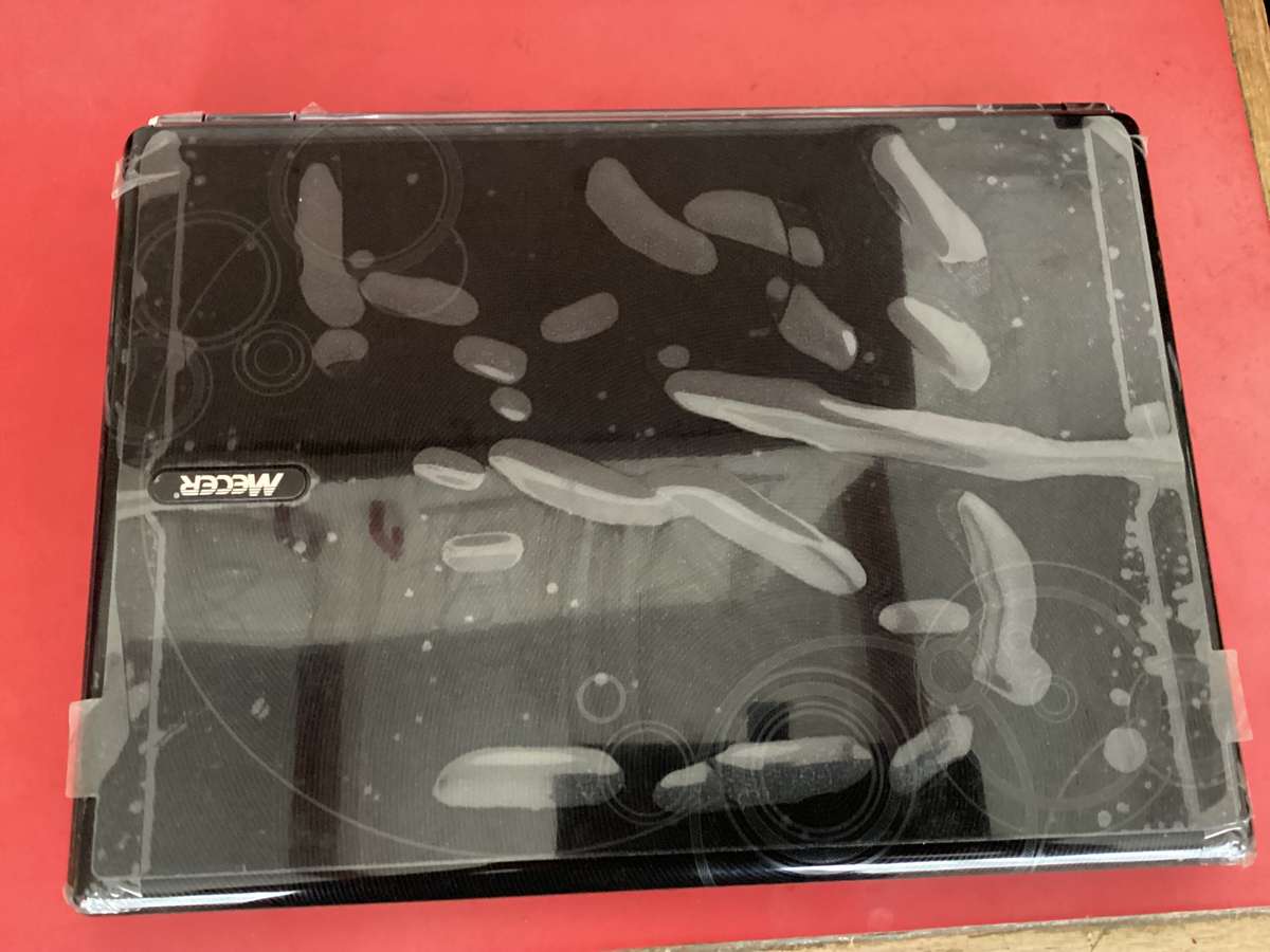 Mecer Xpression duo laptop