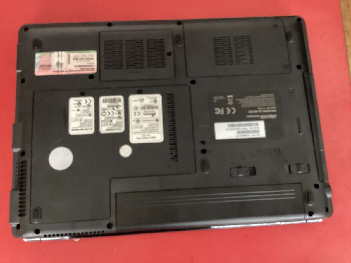 Mecer Xpression duo laptop