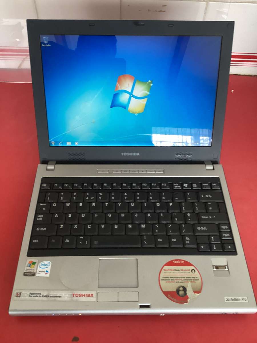 Toshiba u200 duo laptop