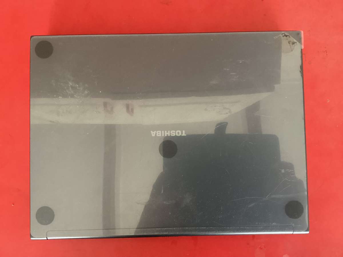 Toshiba u200 duo laptop