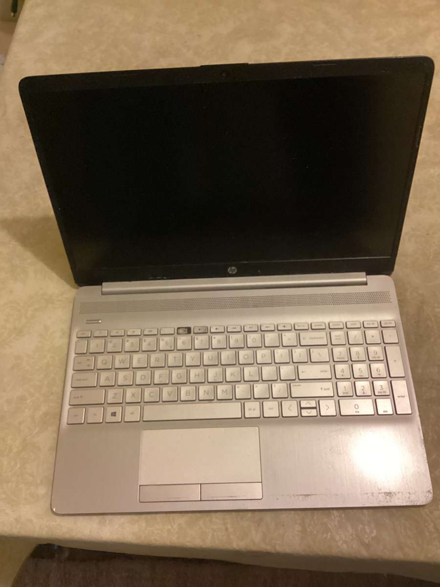 Hp laptop for spares/repairs