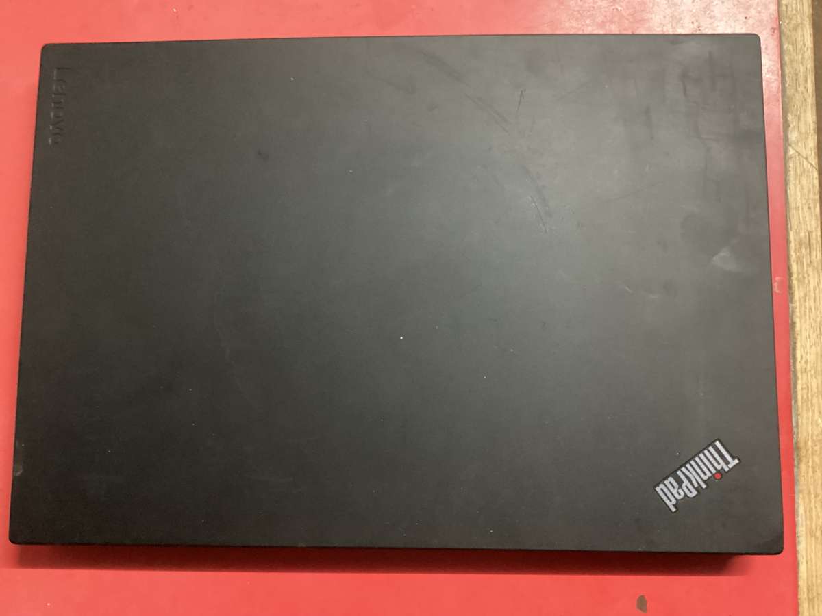 Lenovo laptop t570 i5 7th Gen for rebuild/spare