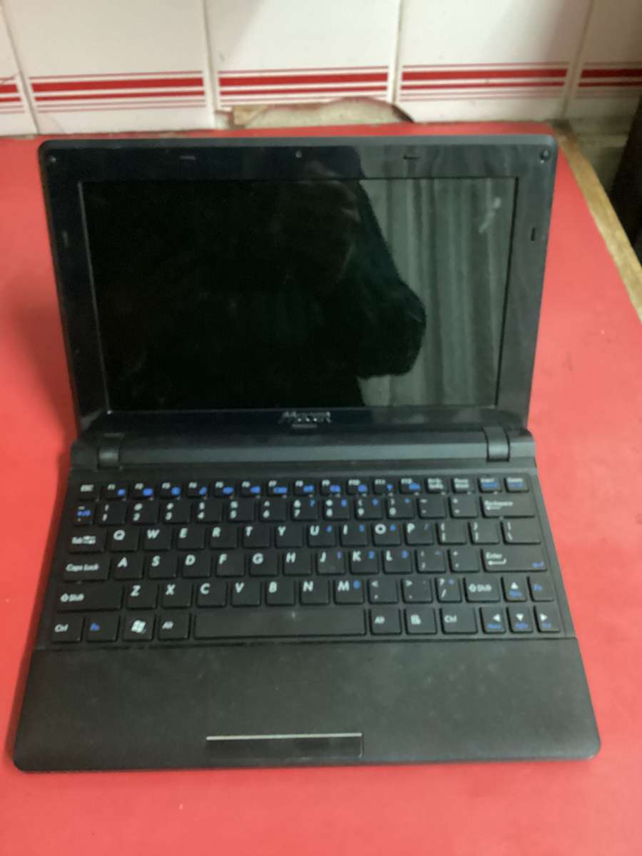 Mecer laptop for spares