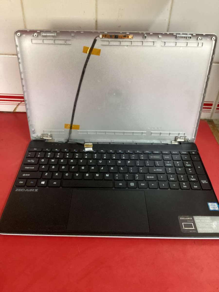 i life laptop for spares