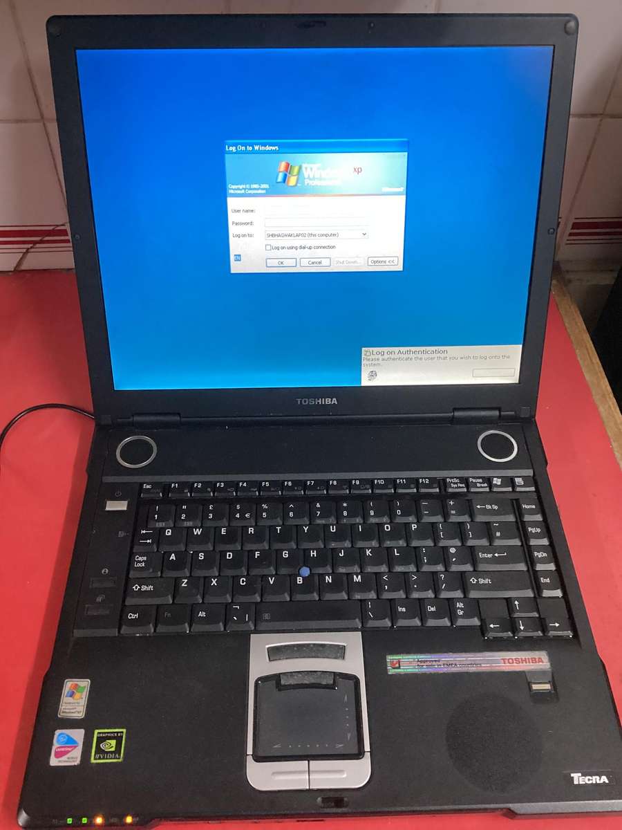 Toshiba laptop for spares / repair