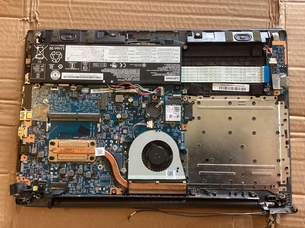 Lenovo i3 7th Gen laptop for spares