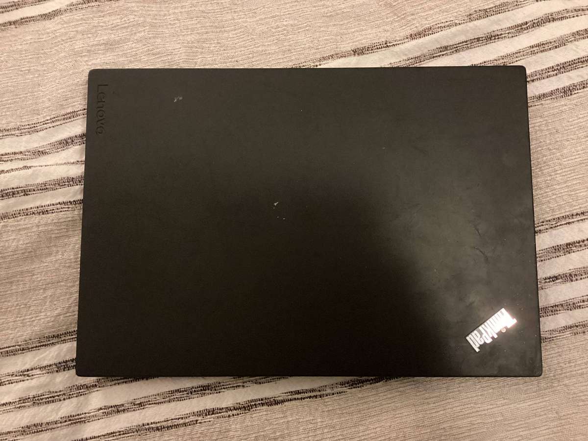 Lenovo laptop t480 i7 8th Gen sold for spare/repair