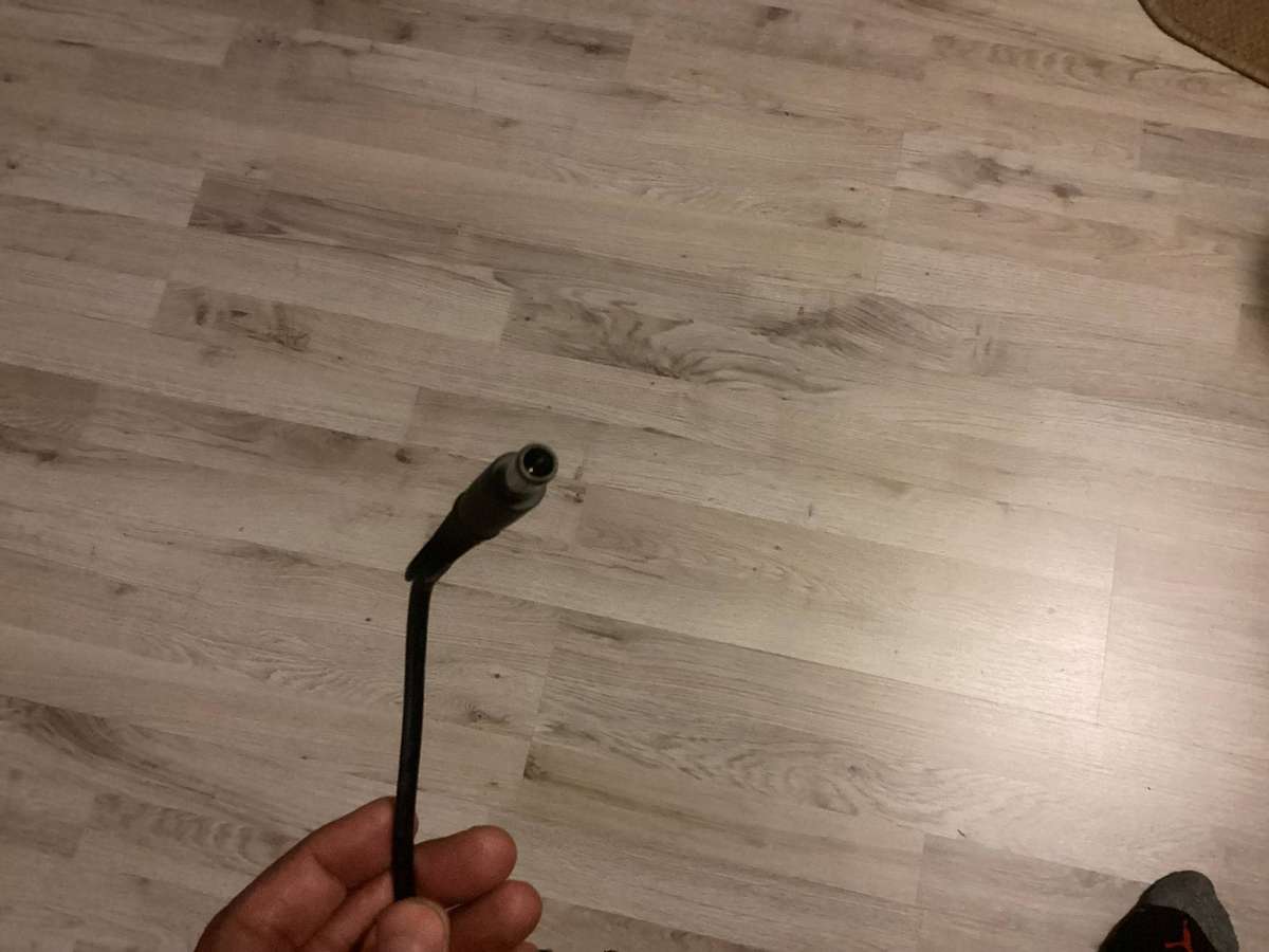 Hp original 19v 3.3a 65w laptop/ docking charger