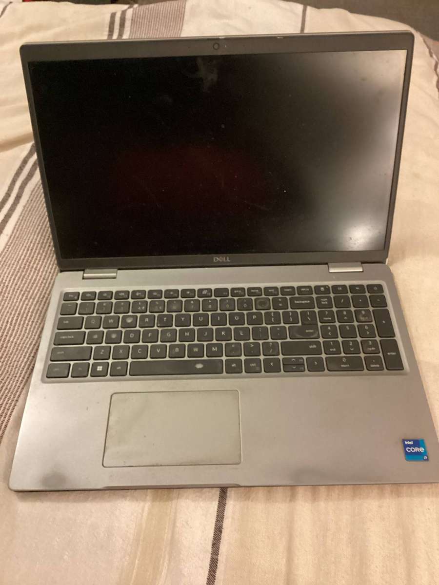 Dell latitude 5520 i7 11 Gen for spares/repair