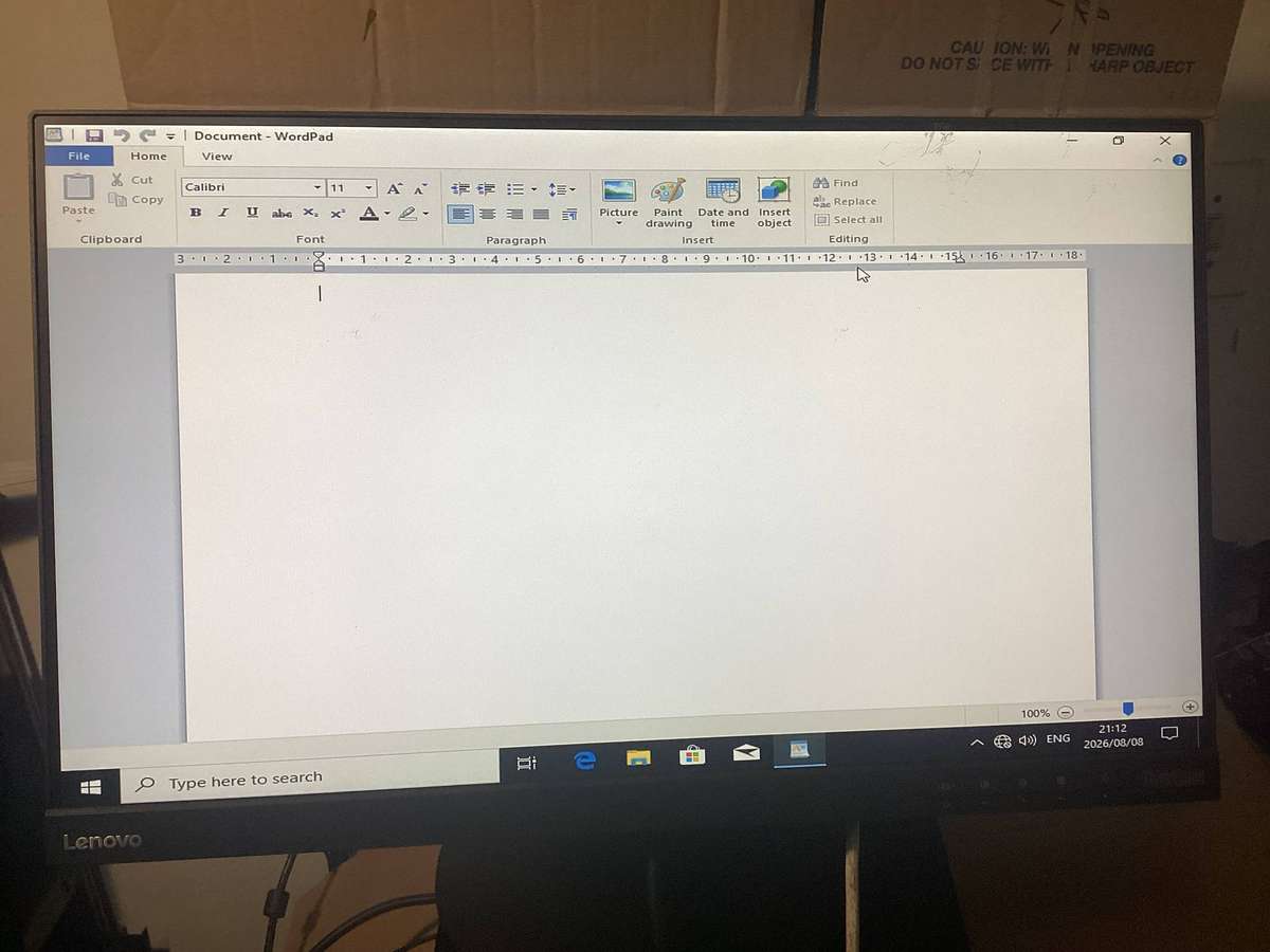 Lenovo 23 inch HDMI led monitor .. slight defect