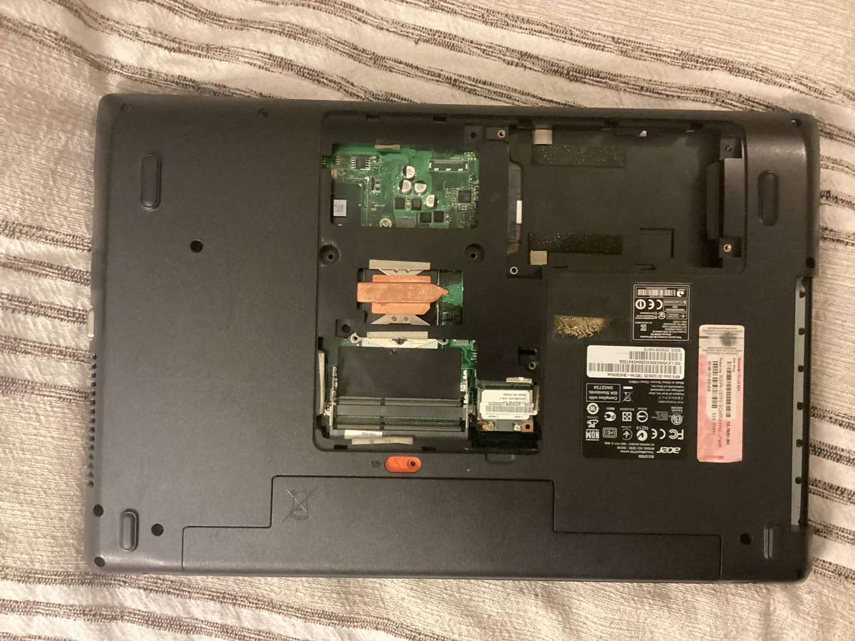 Acer travelmate 5744 for spares/repair