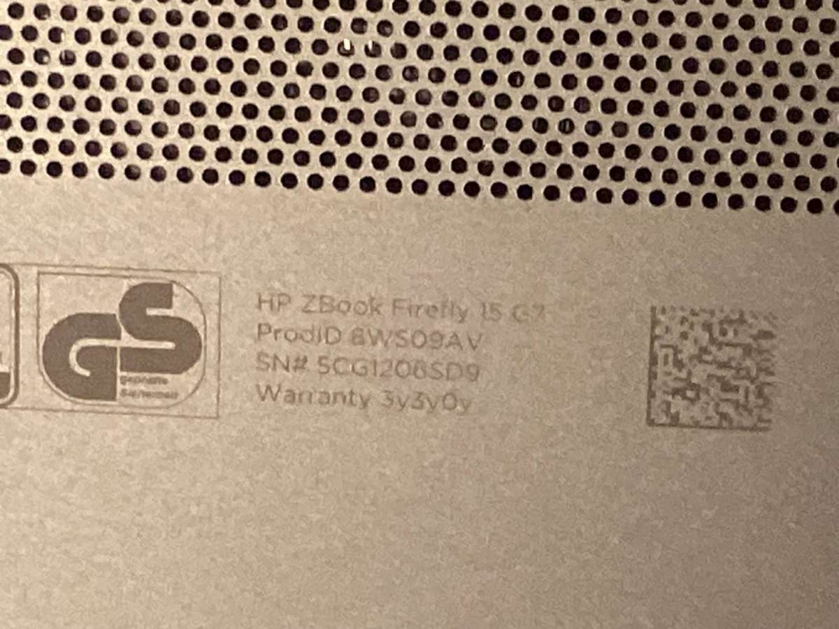 Hp Zbook firefly 15 G7 for spare/repair