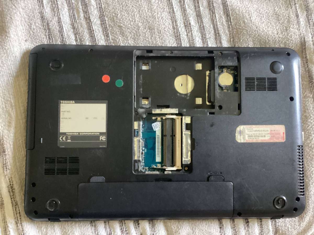 Toshiba laptop for spares