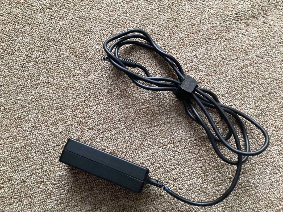 Original Hp blue tip laptop charger