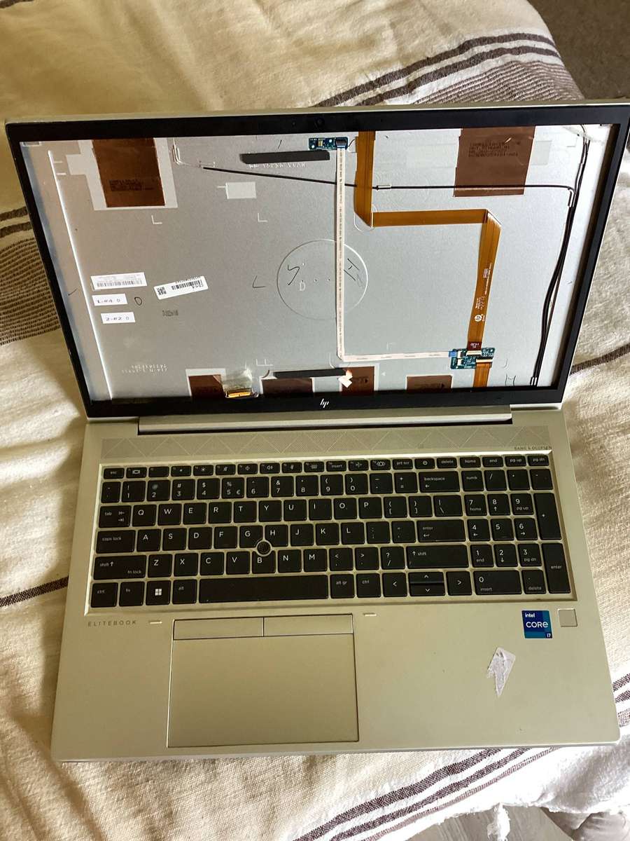 Hp 850 G7 i7 10th Gen for spare/repair