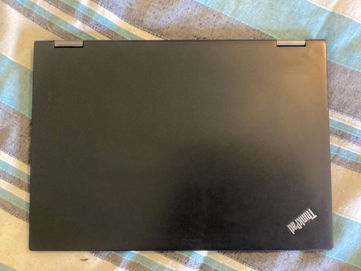 Lenovo laptop x390 yoga i7 8th Gen sold for spare/repair