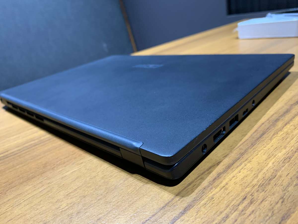 MSI MODERN 14-i5-1155G7-8GB DDR4 RAM-512 SSD-FHD-IRIS GRAPHICS-BACKLIT