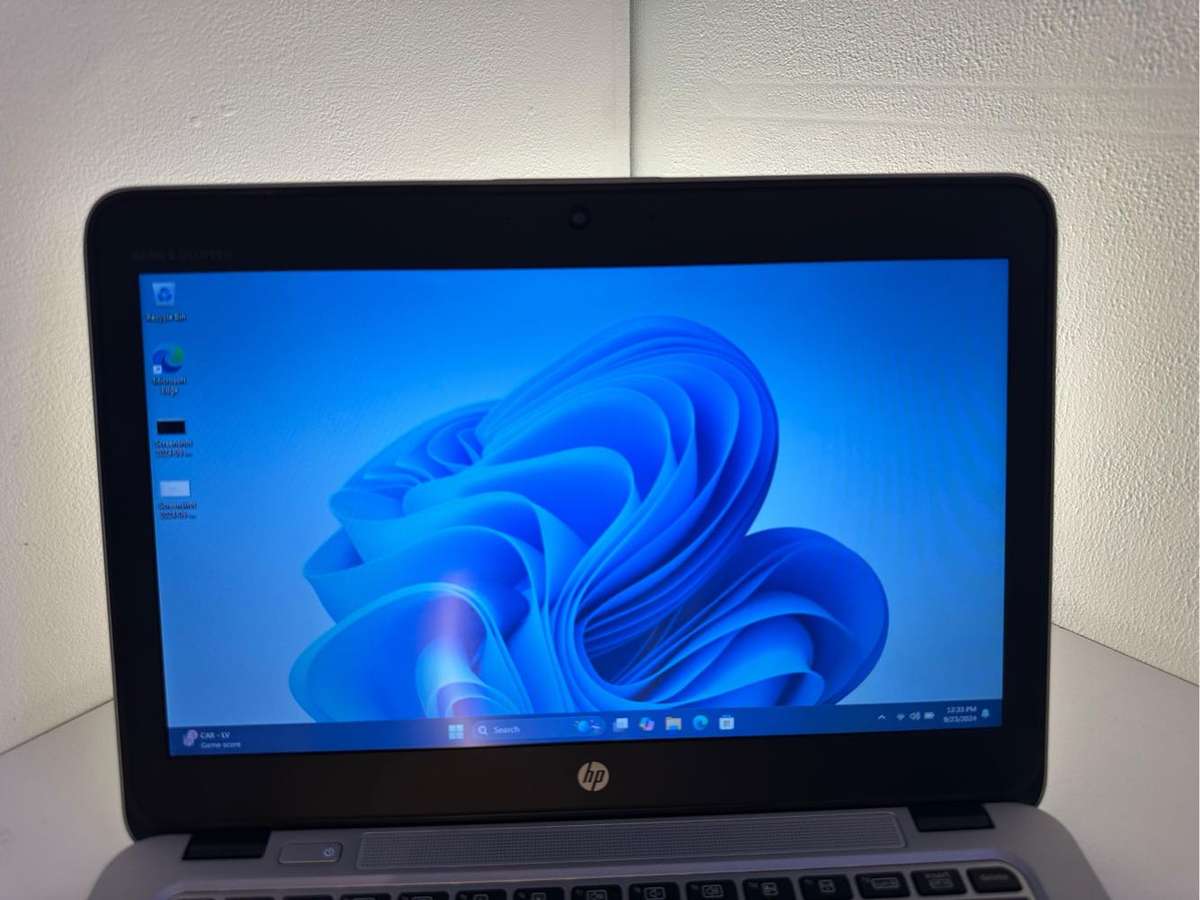 HP ELITEBOOK 820 G4 LAPTOP | CORE i5 7300U 2.6GHZ | 4GB RAM | 500GB HDD | WIN 11 PRO