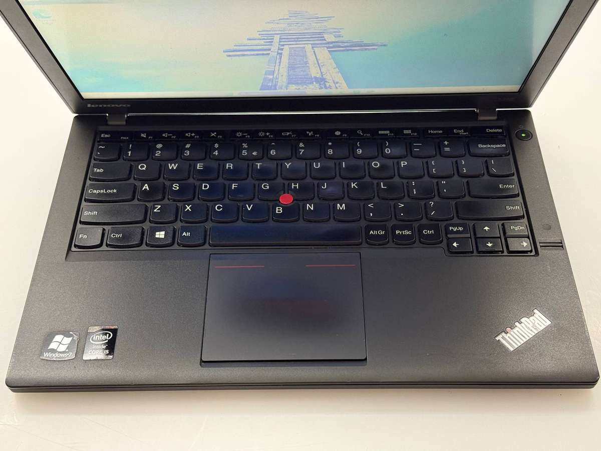 Lenovo ThinkPad X240  Refurbished, 500GB HDD, 8GB RAM, Windows 11 Pro, 12.5" Display