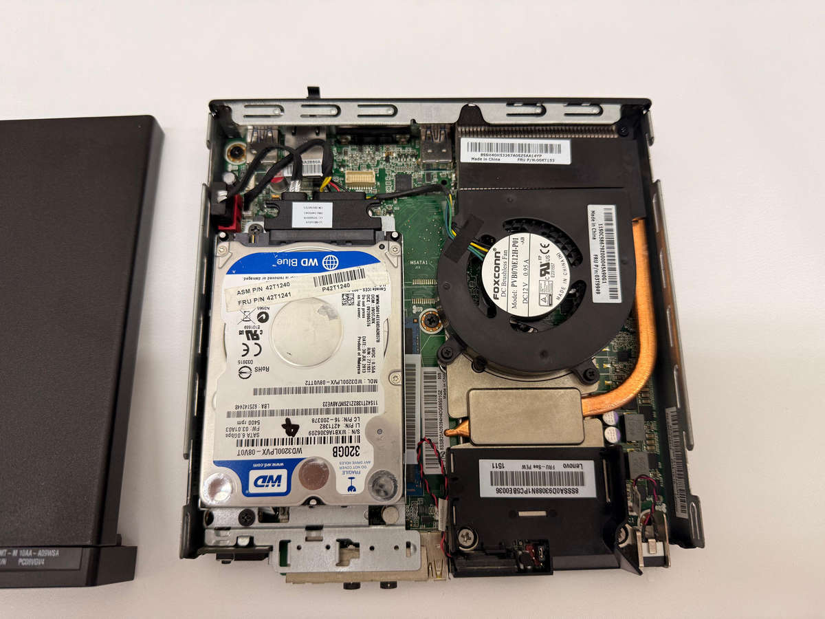 Lenovo ThinkCentre M93pro Tiny NO HDD Base i5 3.2GHz NO RAM Ultra-Compact Desktop