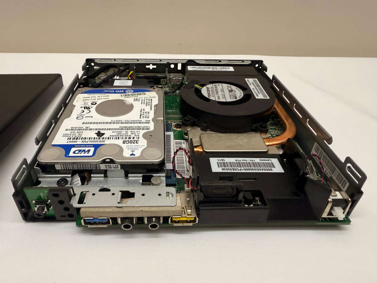 Lenovo ThinkCentre M93pro Tiny NO HDD Base i5 3.2GHz NO RAM Ultra-Compact Desktop