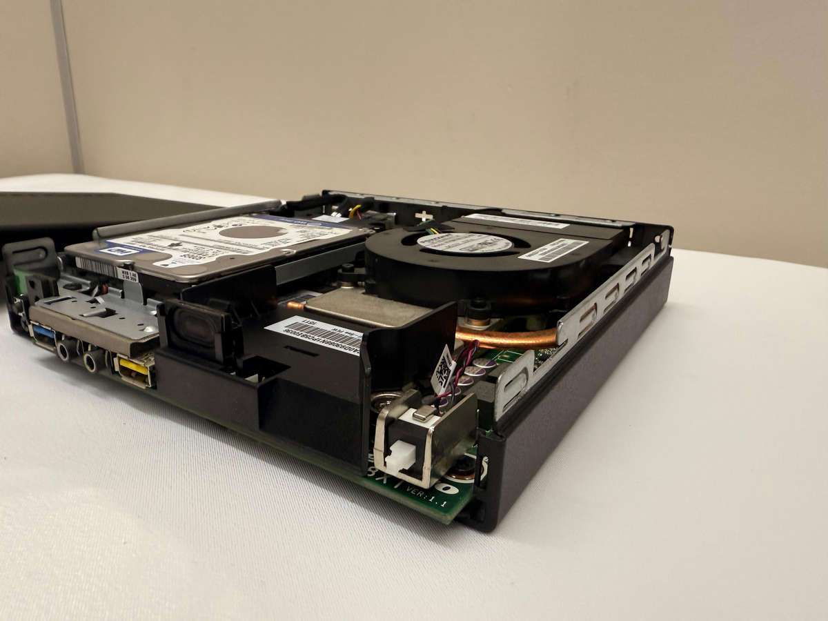 Lenovo ThinkCentre M93pro Tiny NO HDD Base i5 3.2GHz NO RAM Ultra-Compact Desktop