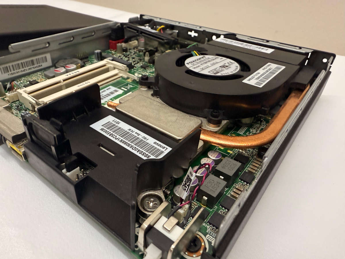 Lenovo ThinkCentre M93pro Tiny NO HDD Base i5 3.2GHz NO RAM Ultra-Compact Desktop