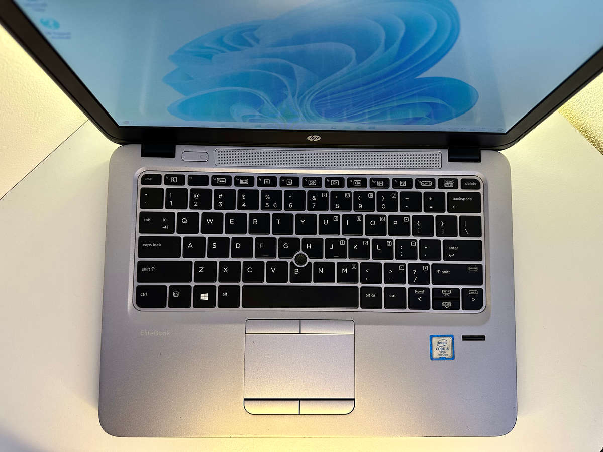 HP ELITEBOOK 820 G4 LAPTOP CORE i5 7300U 2.6GHZ 8GB RAM 500GB HDD WIN 11 PRO