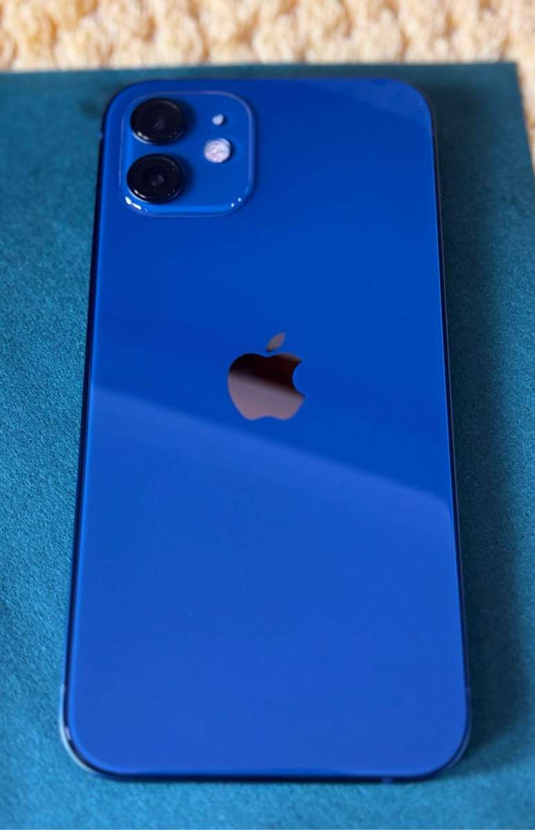 iPhone 12 256GB Blue