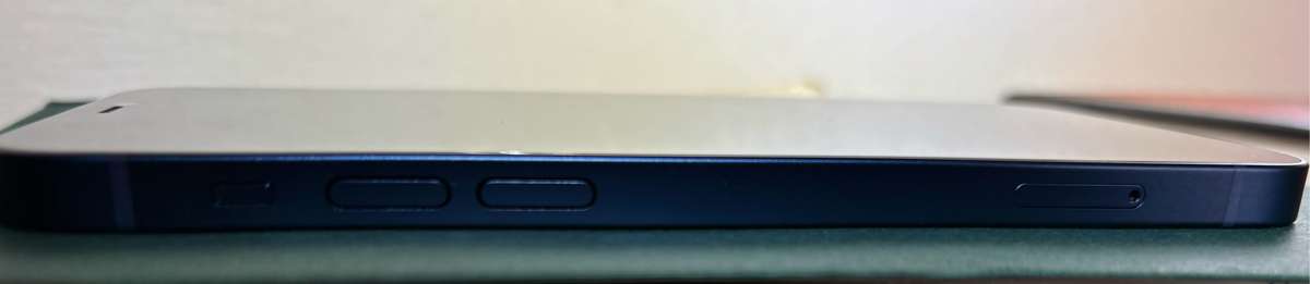 iPhone 12 256GB Blue
